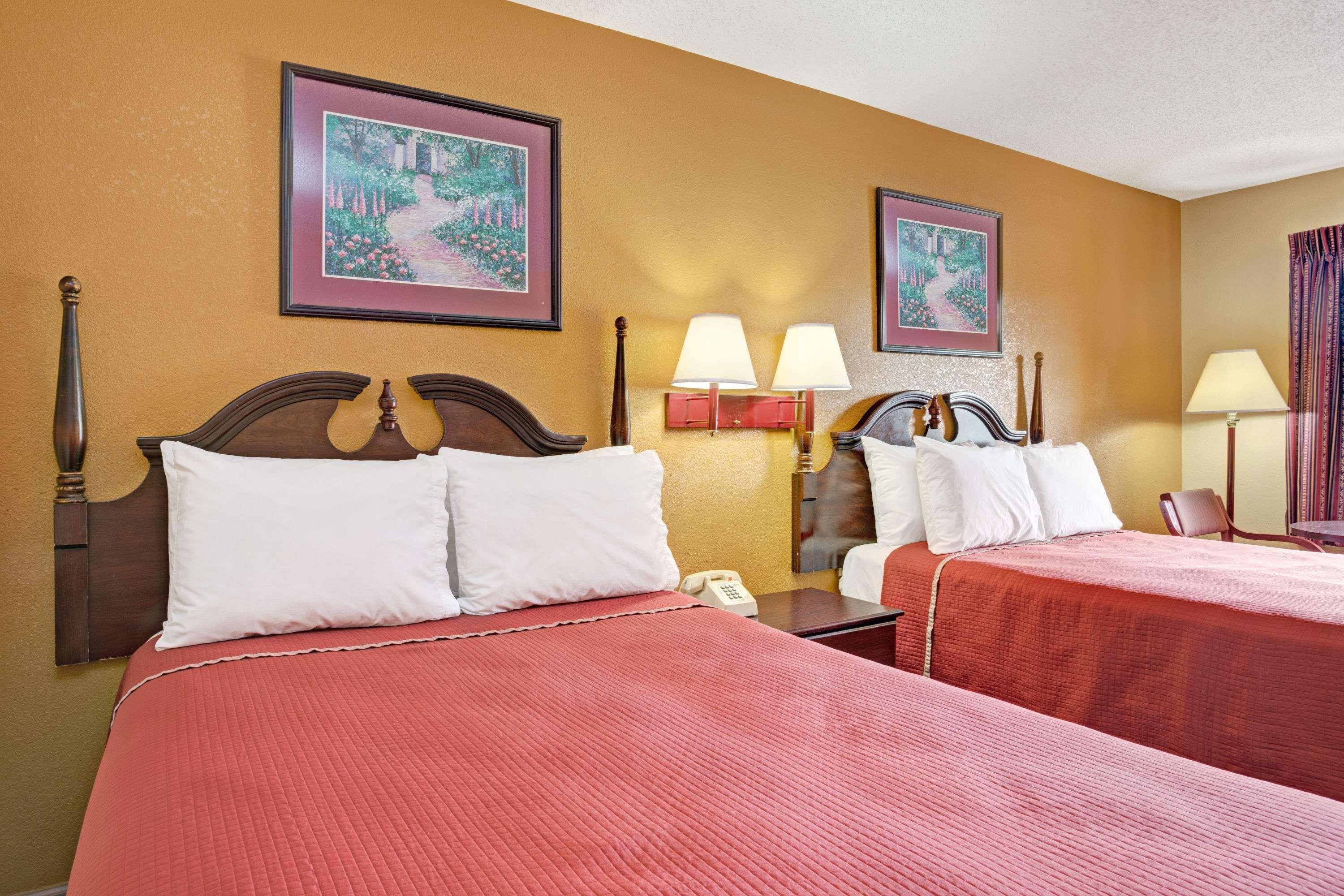 Travelodge By Wyndham Atlanta South Hotel Forest Park